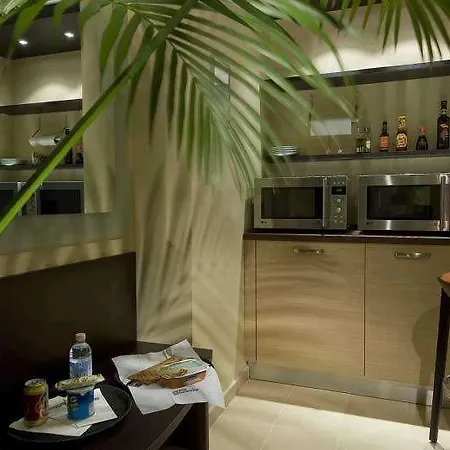 Hilton Garden Rome Airport 4*