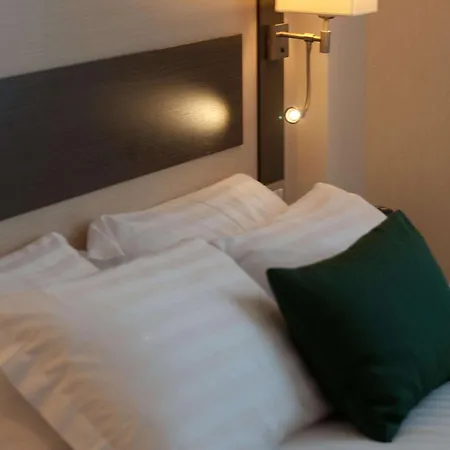 Hilton Garden Rome Airport