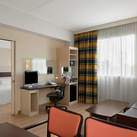 Hilton Garden Rome Airport