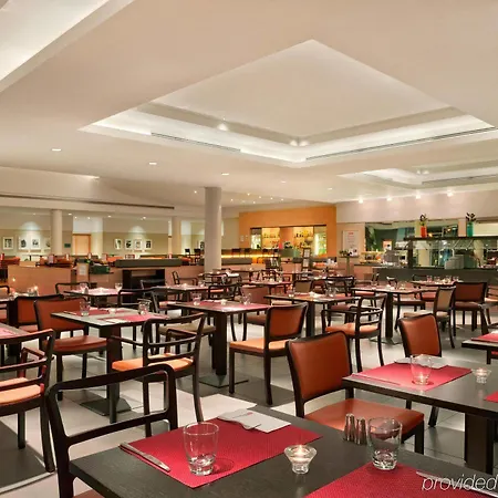 Hilton Garden Rome Airport Hotel 4*