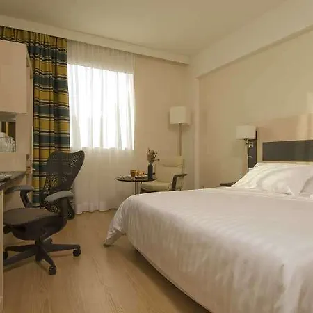 Hotel Hilton Garden Rome Airport Fiumicino