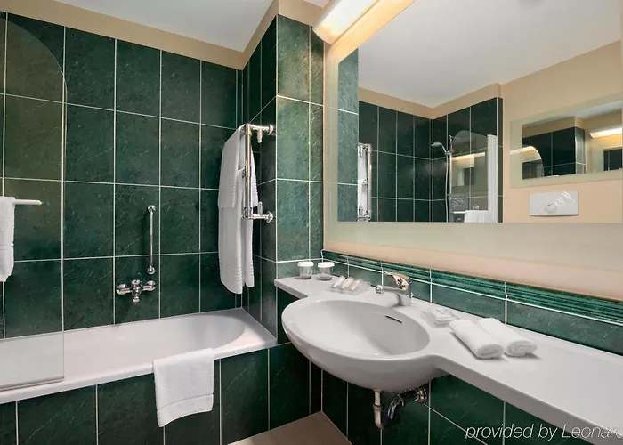 Hilton Garden Rome Airport Otel 4*